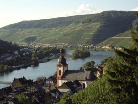 Gastehaus Sabine Hotel Zell an der Mosel Exterior photo